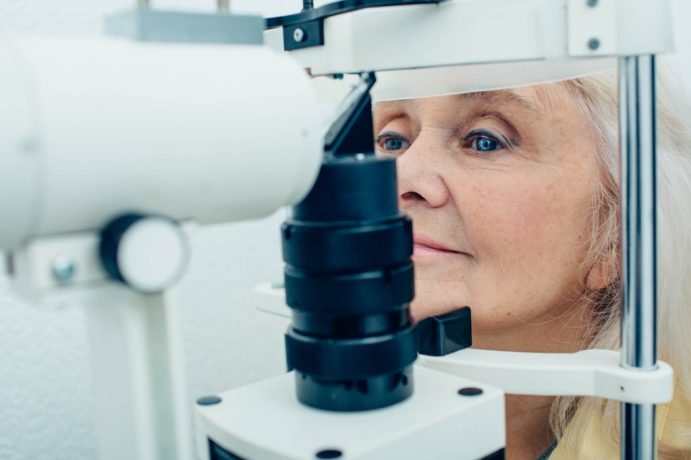 Get-tested-for-amd-during-low-vision-month